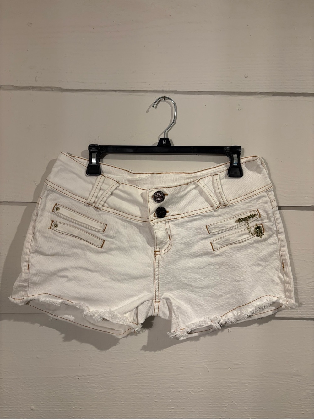 Emporio White Denim Cutoff Shorts Size 6 Skull Charm Low Rise Y2K Brazilian